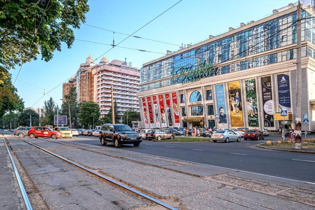 Комфортные Апартаменты 36 Жемчужина Odessa Eksteriør billede