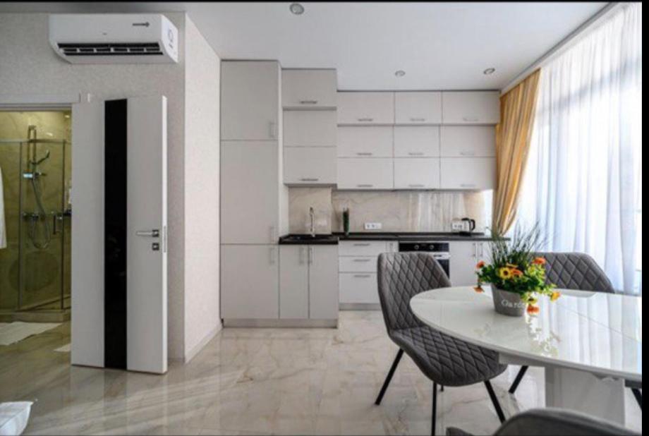 Комфортные Апартаменты 36 Жемчужина Odessa Eksteriør billede
